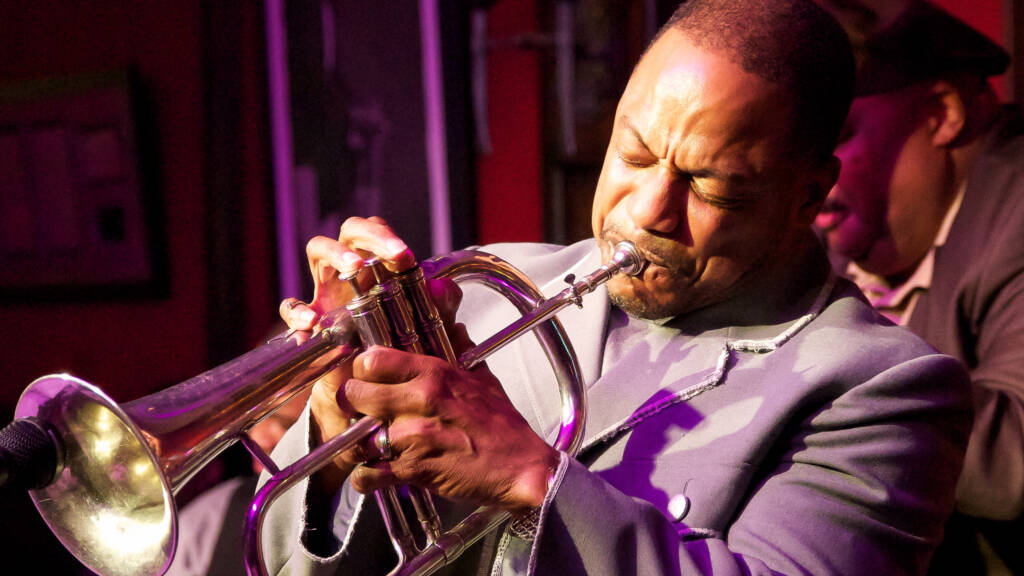 Rayse Rayse Biggs - Dirty Dog Jazz Cafe